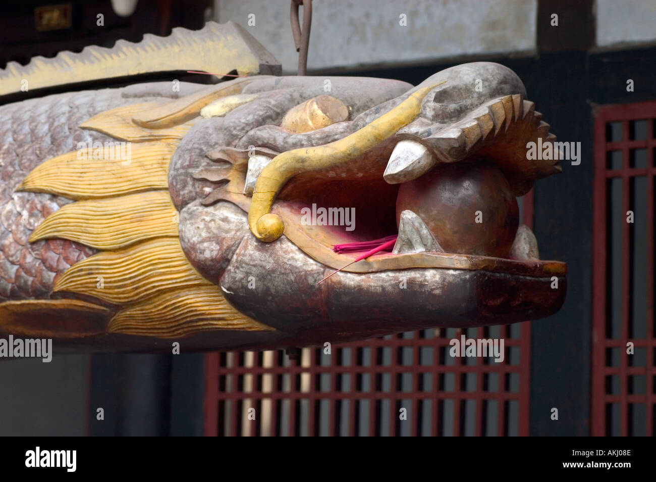 Fish sculpture china hi-res stock photography and images - Alamy