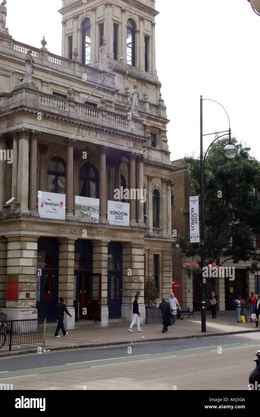 Stratford City Hall High Resolution Stock Photography and Images Alamy