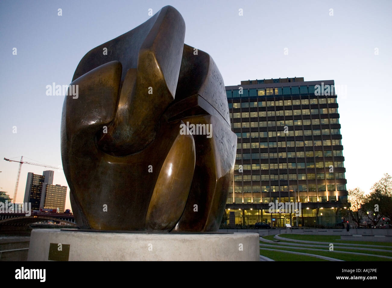 London Henry Moore Statue on Millbank next to the Tate Britain Museum ...