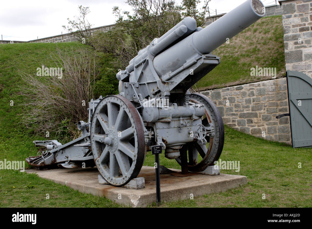 Howitzer inside Citadel Fortress in Quebec City Canada Stock Photo - Alamy