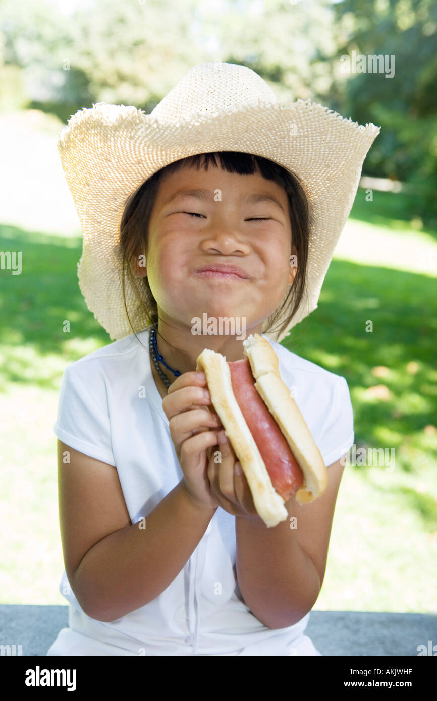 Female eating hot dog hires stock photography and images Alamy