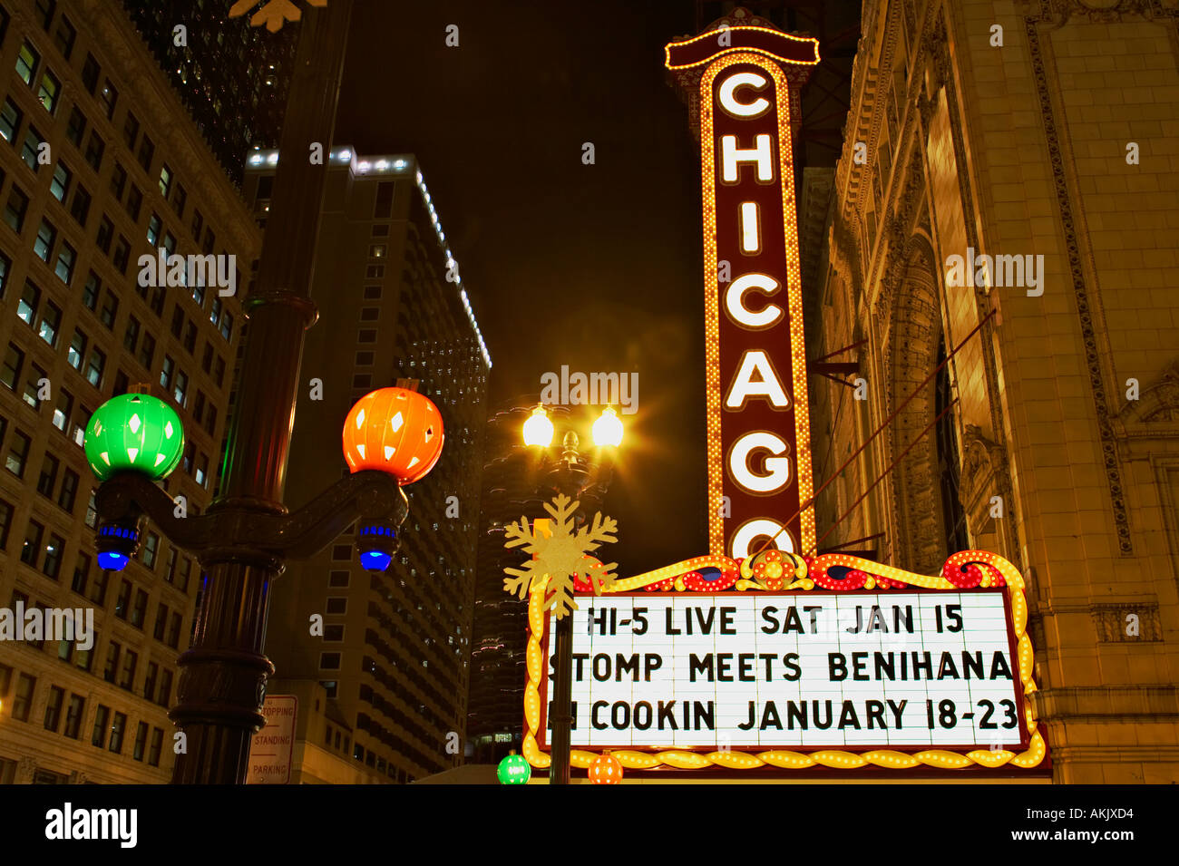 Chicago Theater Christmas Conserts 2024 Berget Doroteya