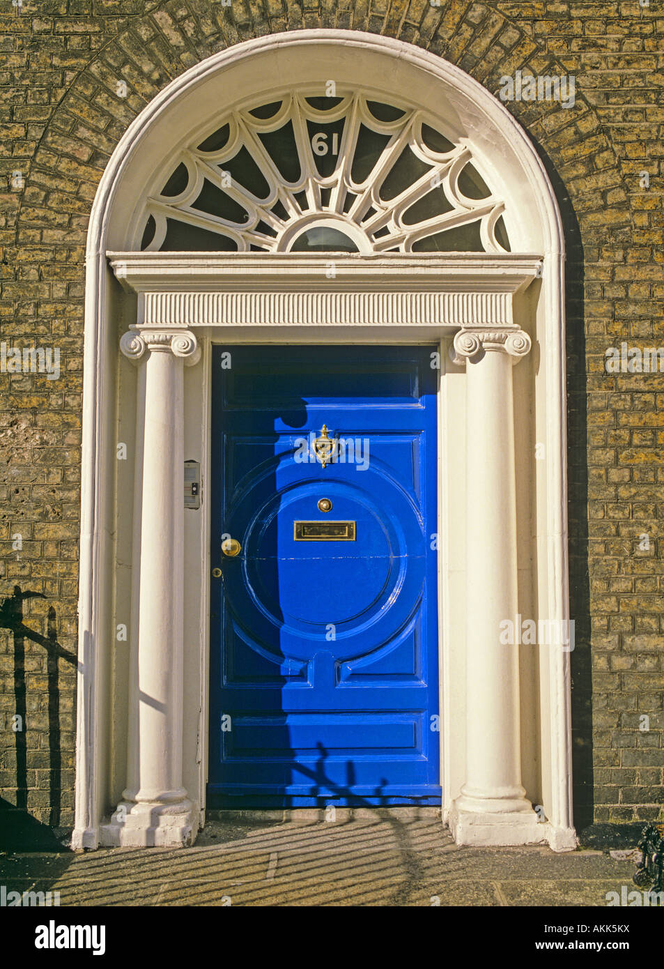 house front door steps hires stock photography and images Alamy
