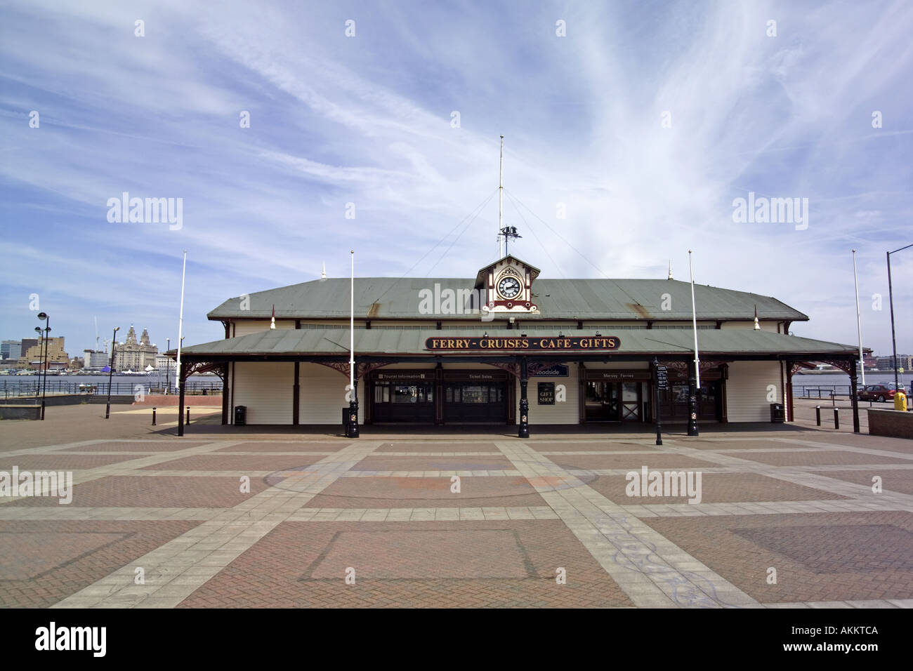 Woodside Ferry Terminal Building Birkenhead Merseyside Wirral UK England liverpool Stock Photo