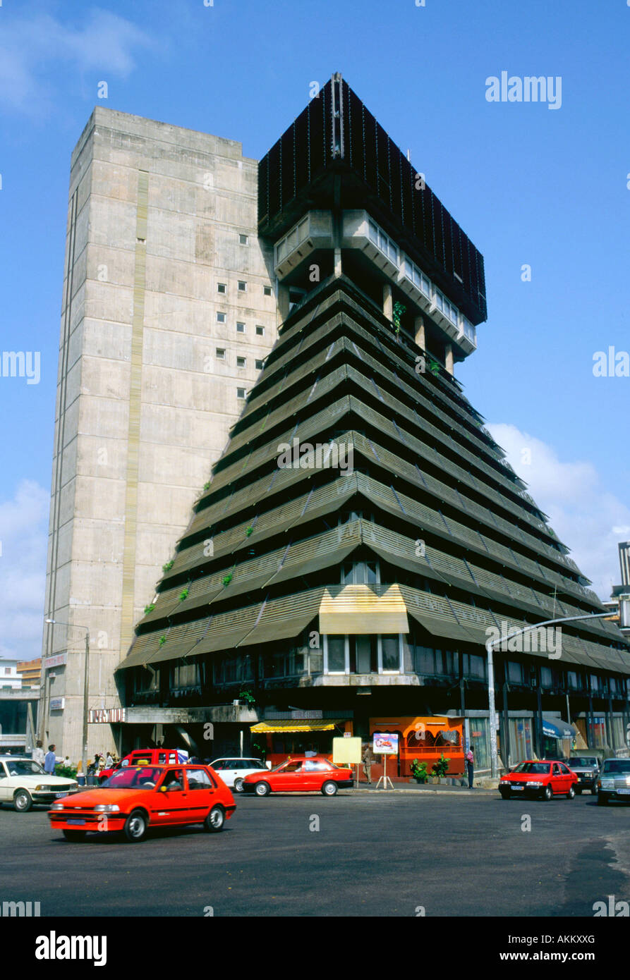 A modern building in Abidjan Cote d'Ivoire Stock Photo 15027351 Alamy