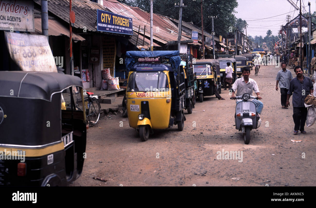 Capital City Auto >> Auto Rickshaws In A City Street In Trivandrum The Capital Of Kerala Capital City Auto >> Auto Rickshaws In A City Street In Trivandrum The Capital Of Kerala