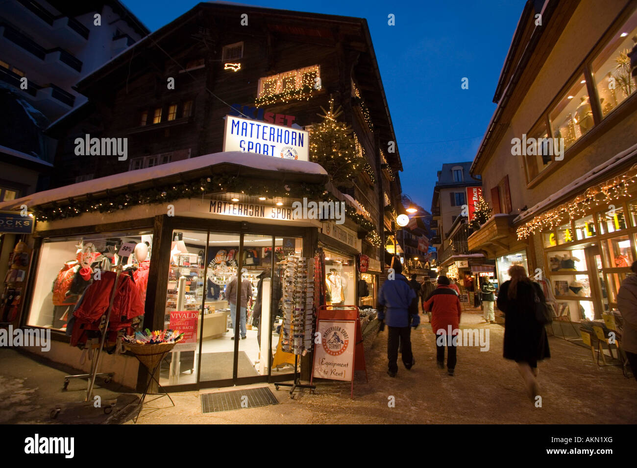 Tourists bahnhofstrasse zermatt hires stock photography and images Alamy