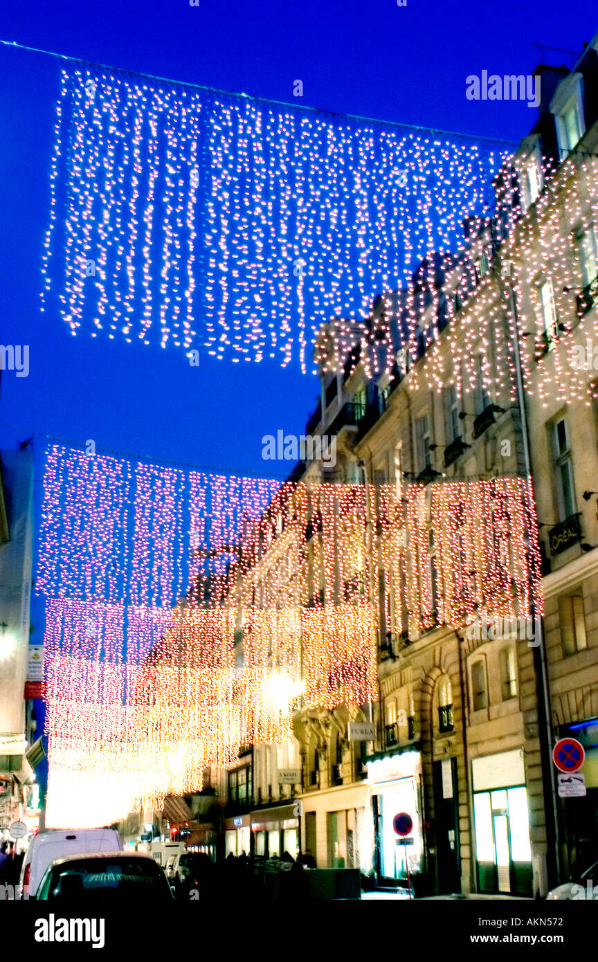 Rue saint honoré paris hi-res stock photography and images - Alamy