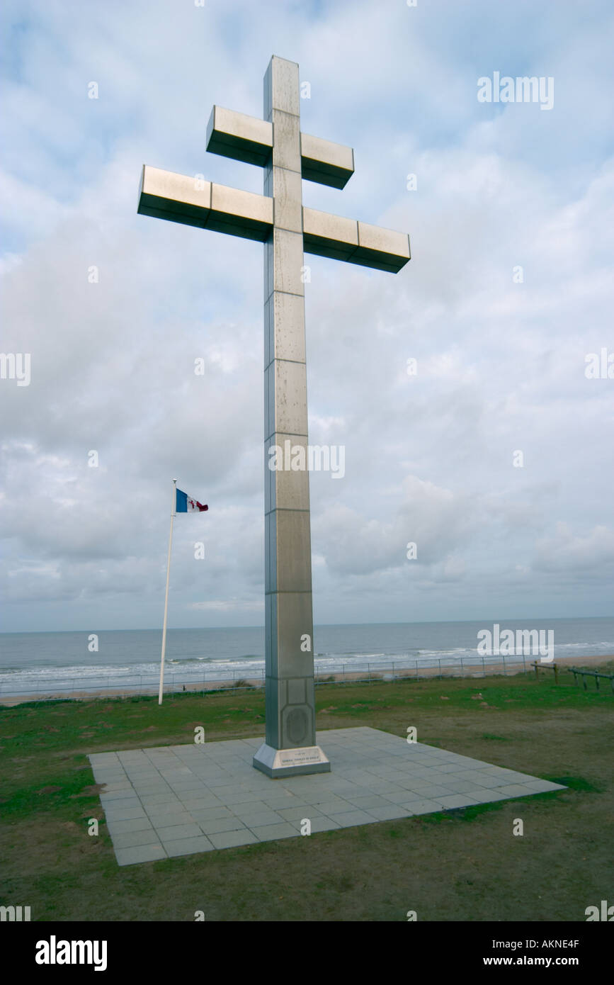 Croix de Lorraine marks the place where General De Gaulle landed after 1944 D-Day invasions at Juno beach Graye-sur-Mer France Stock Photo