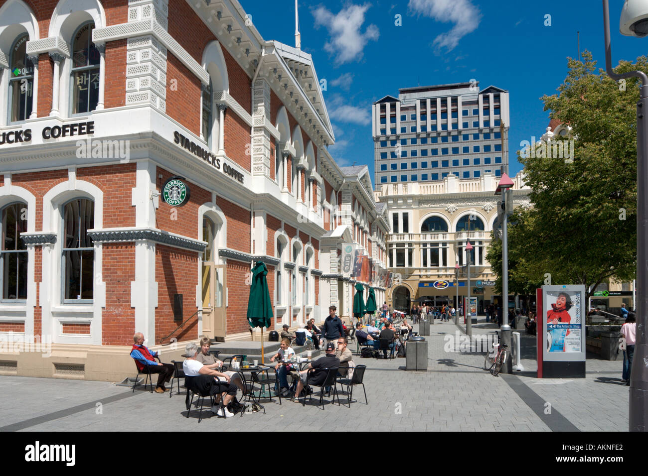 Starbucks coffee shop in Cathedral Square, Christchurch, South Stock