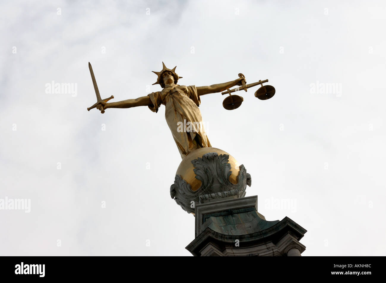 Scales of Justice Old Bailey London England UK Stock Photo Alamy