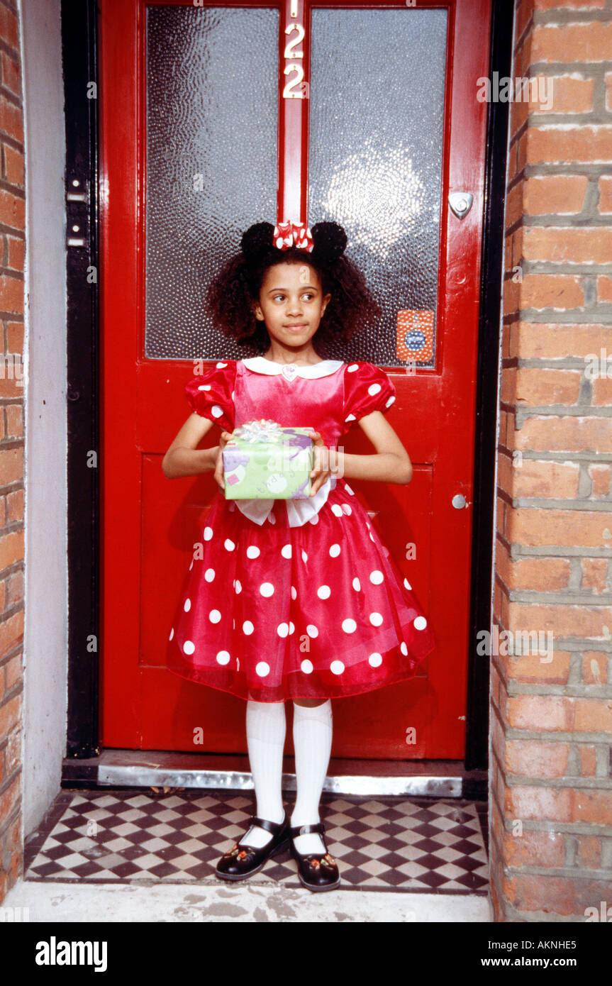 Minnie Mouse Ears Hi Res Stock Photography And Images Alamy
