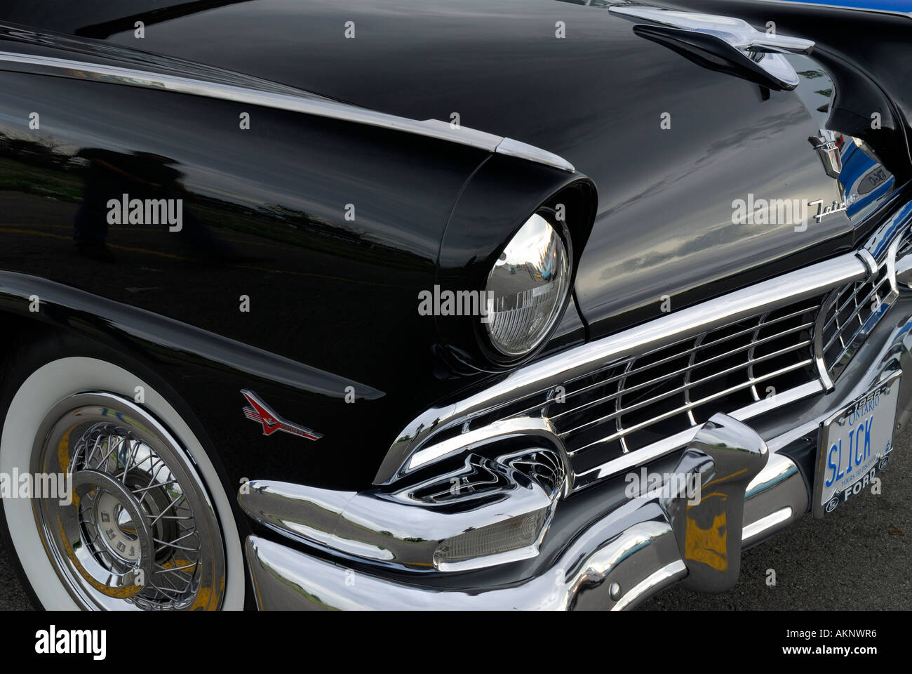 Black 1956 Ford Fairlane Victoria front grill and wheel Stock Photo