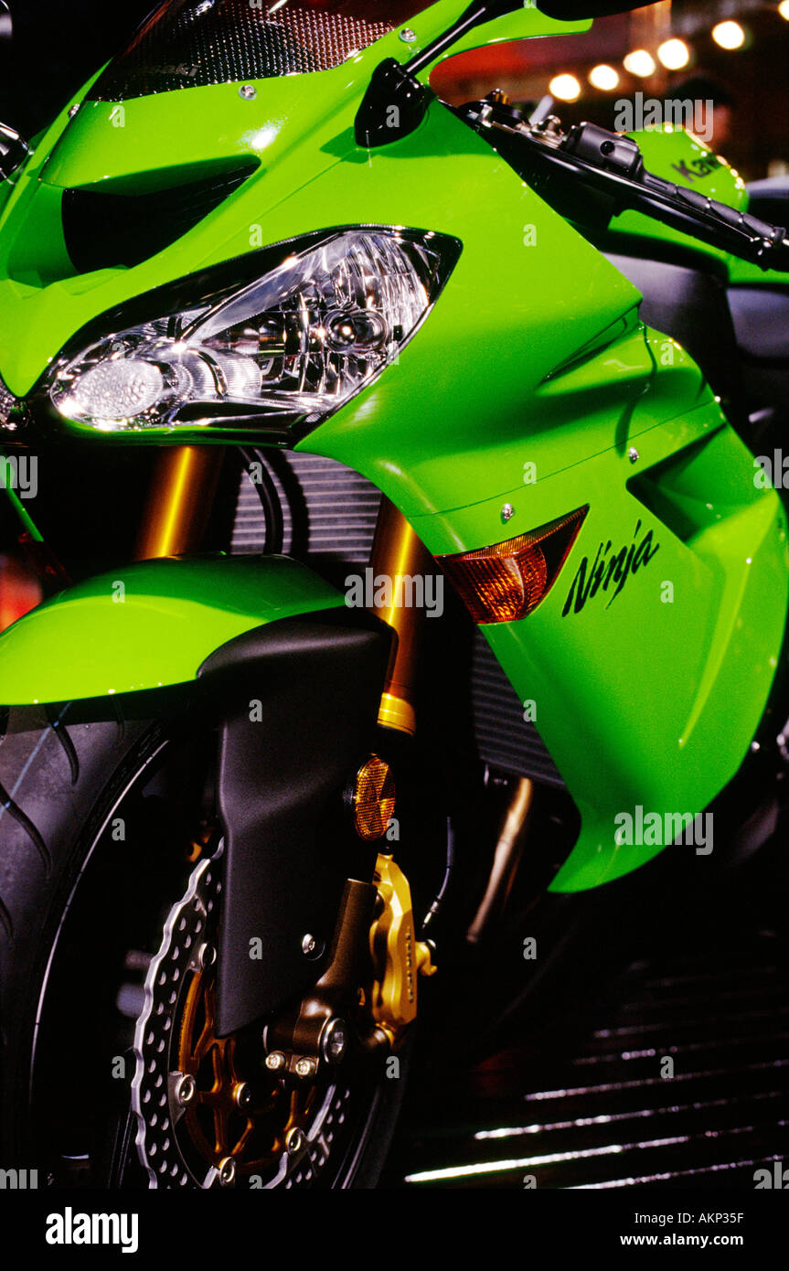 写真・グラフィック HAPPY 10 Kawasaki ZX10 Graphics - Invision Artworks Powersports Graphics