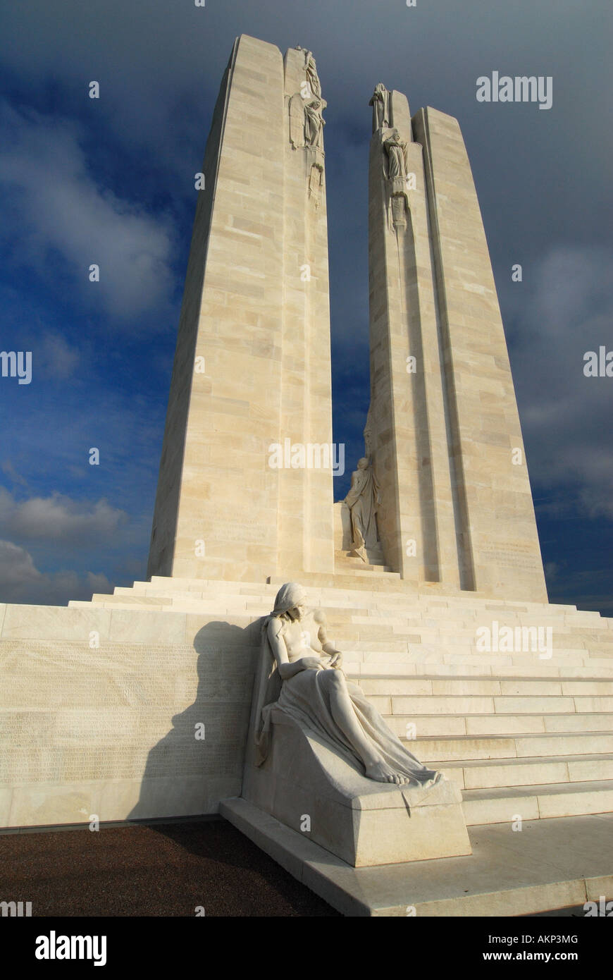 Vimy Ridge Monument, Canadian war memorial, France Stock Photo - Alamy
