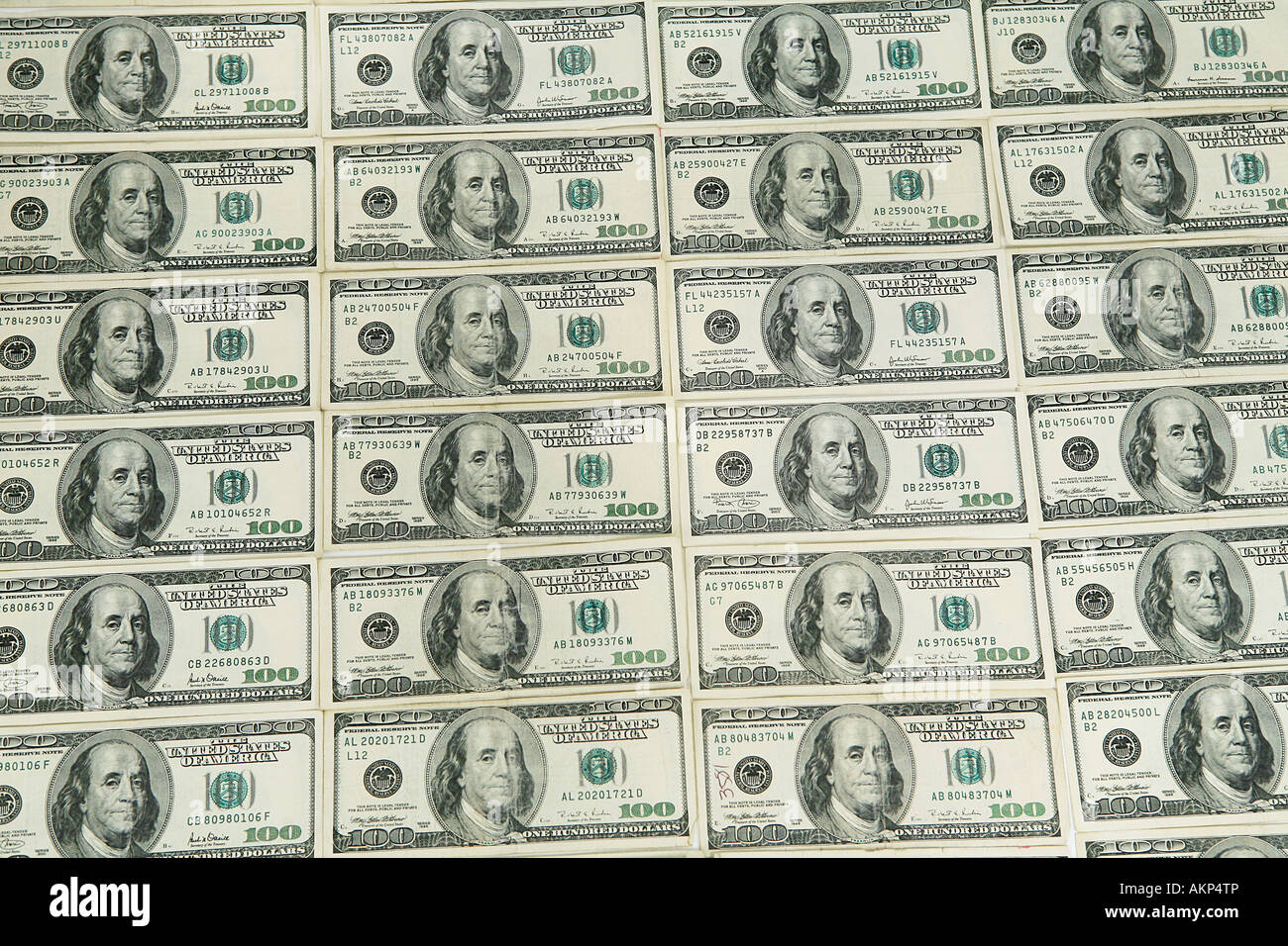 Wall of one hundred dollar bills American money Stock Photo - Alamy