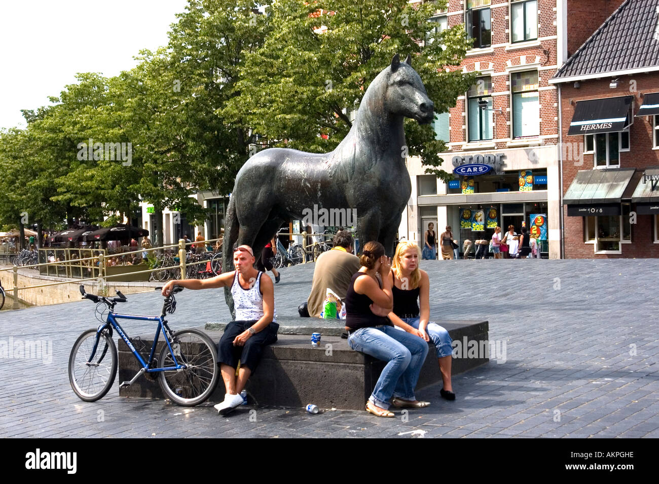 Friese Paard Leeuwarden City Centre, The Netherlands, Dutch, Friesland ( statue "het Friese Paard" (the Friesian horse), made by Auke Hettema in 1981 Stock Photo