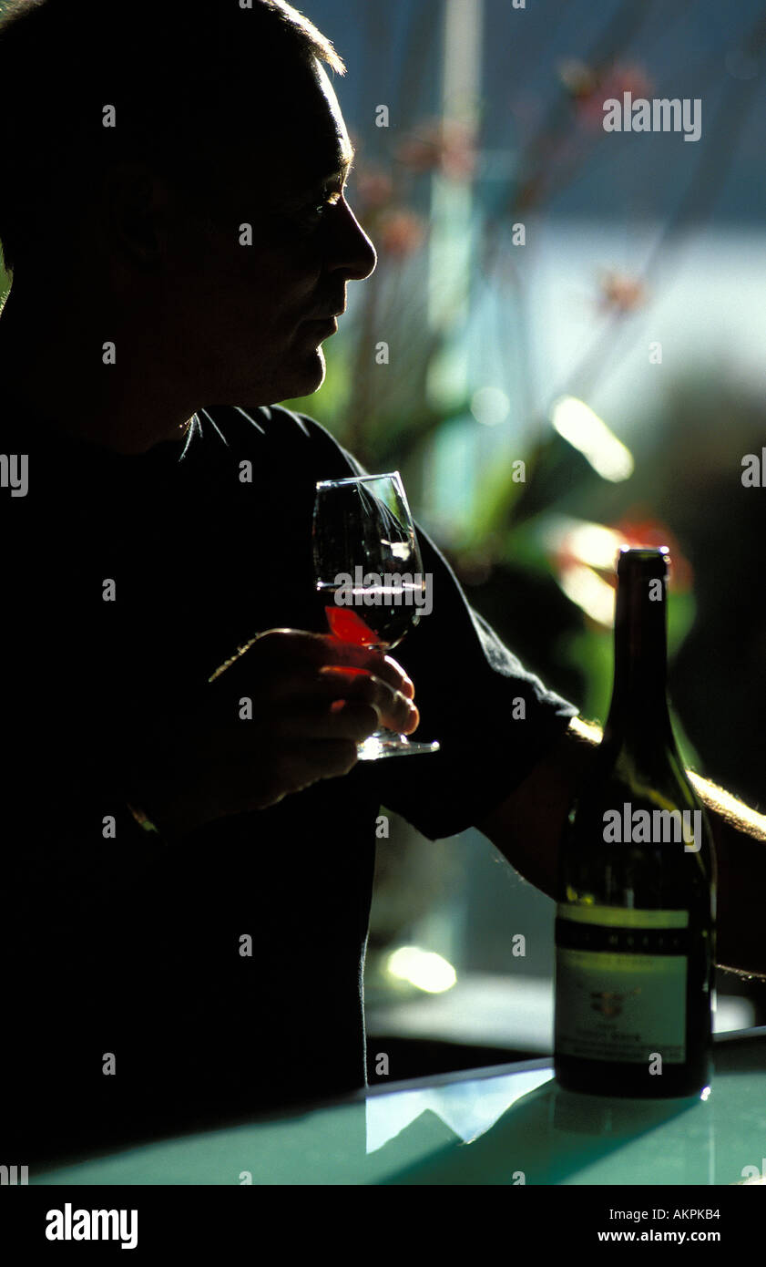 Queenstown wine tasting in Vineyard bar Stock Photo - Alamy