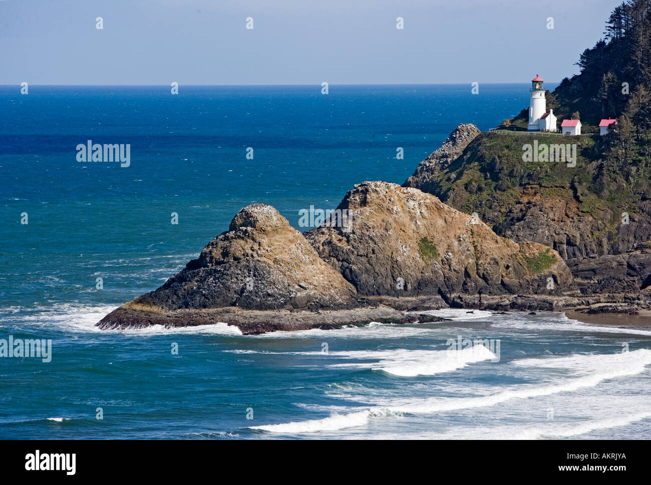 Lighthouse heceta head oregon hi-res stock photography and i…