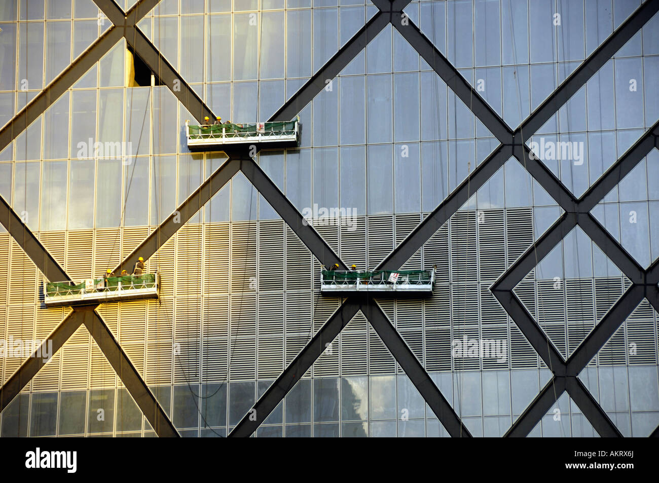 The new headquarters for CCTV is under construction in Beijing 9 Nov 2007 Stock Photo