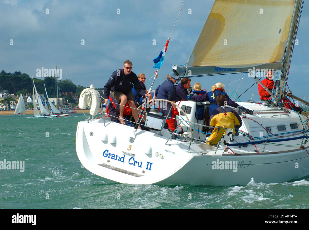 Cowes Week, Yacht Racing Crew, Yacht Racing, Cowes, Isle of Wight