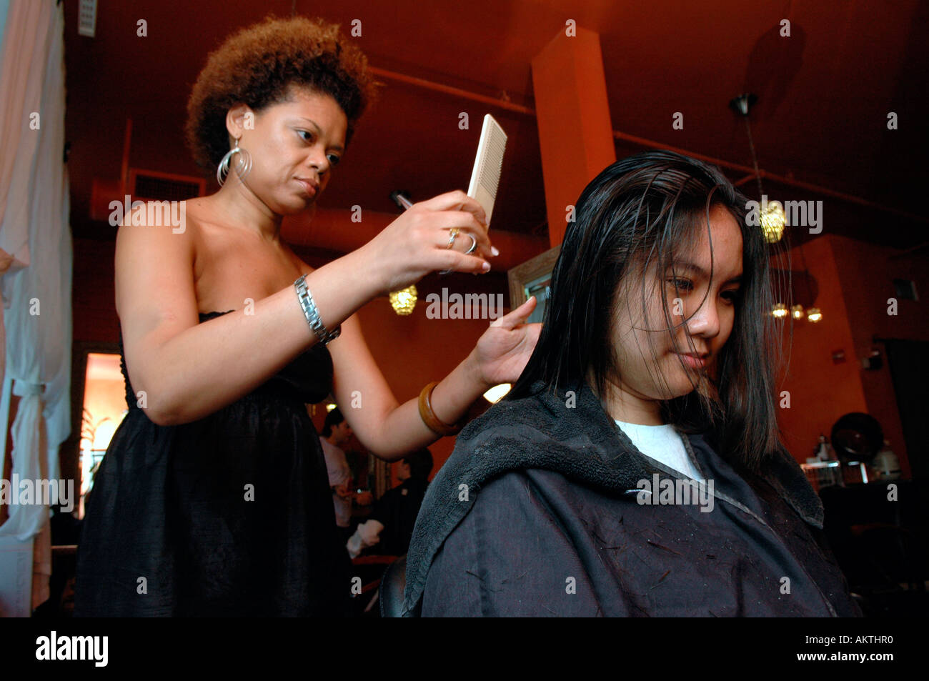 Haircutting And Styling In A Soho Nyc Hair Salon Stock Photo