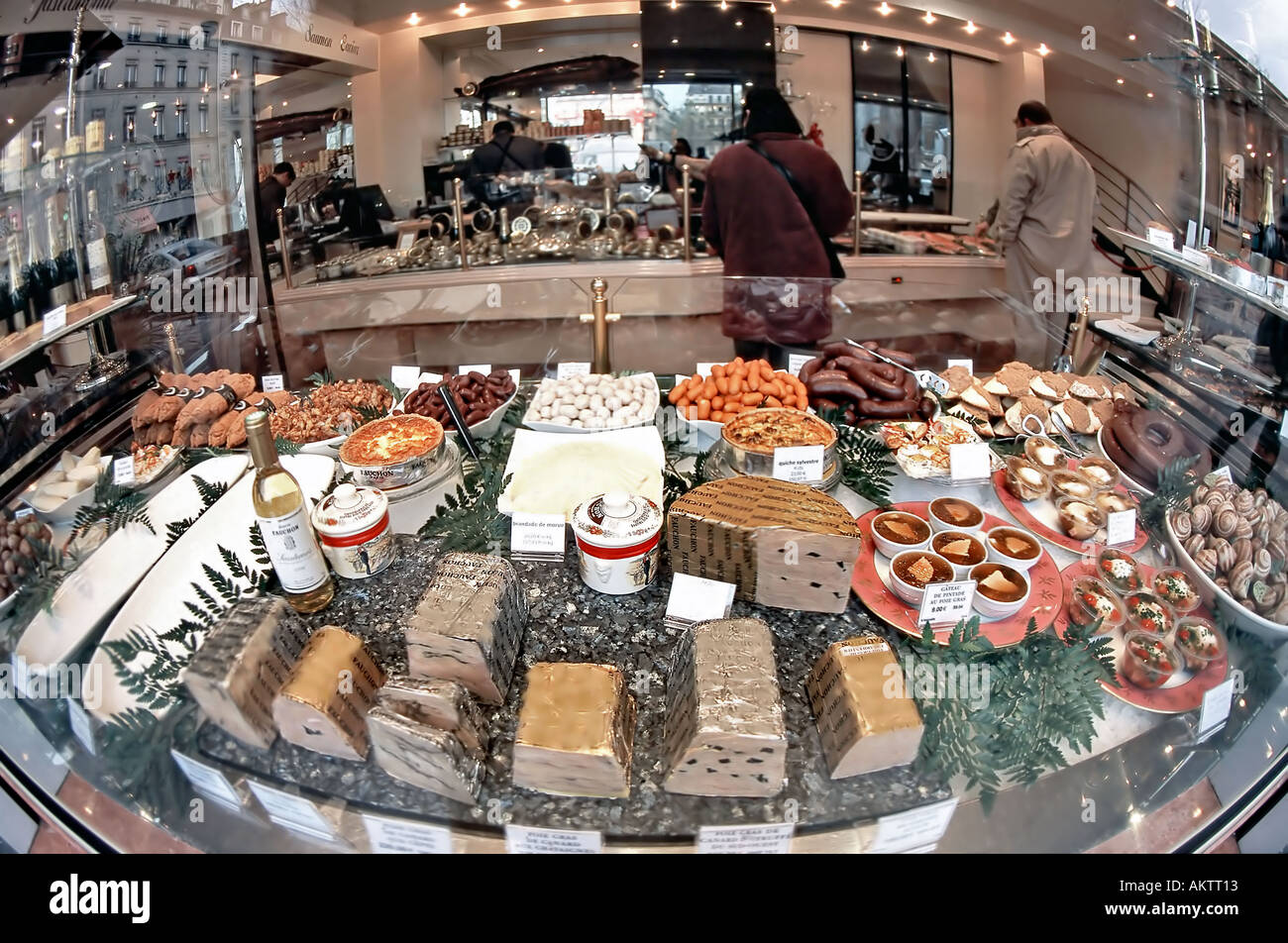 Paris France, Shopping, Luxury Food Products Fauchon Grocery Store on Display in French Deli