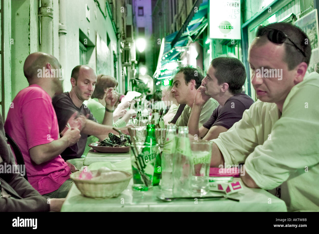 Young Adults Smoking Drinking High Resolution Stock Photography and Images Alamy