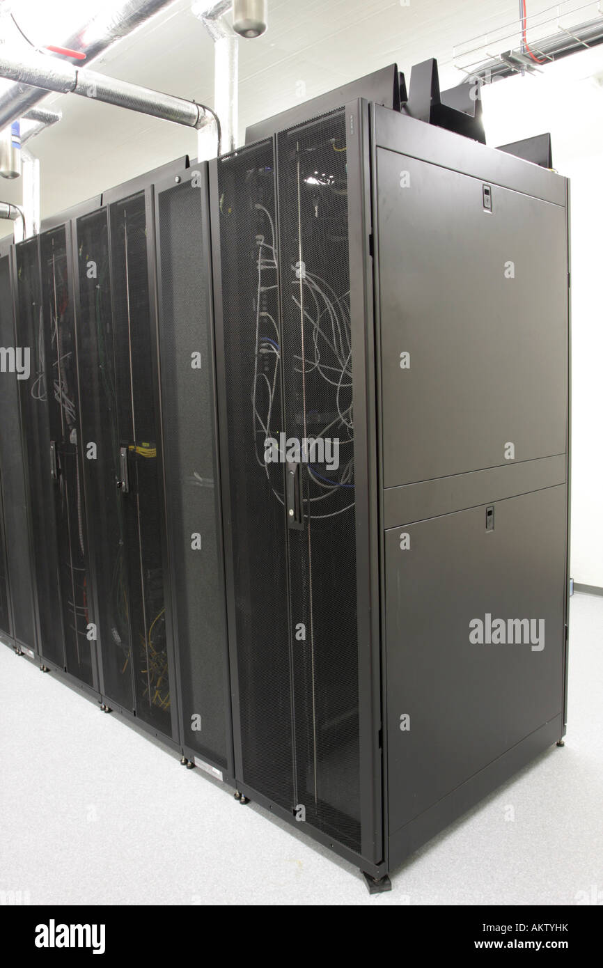 chaotic mess of network cables all tangled together Stock Photo Alamy