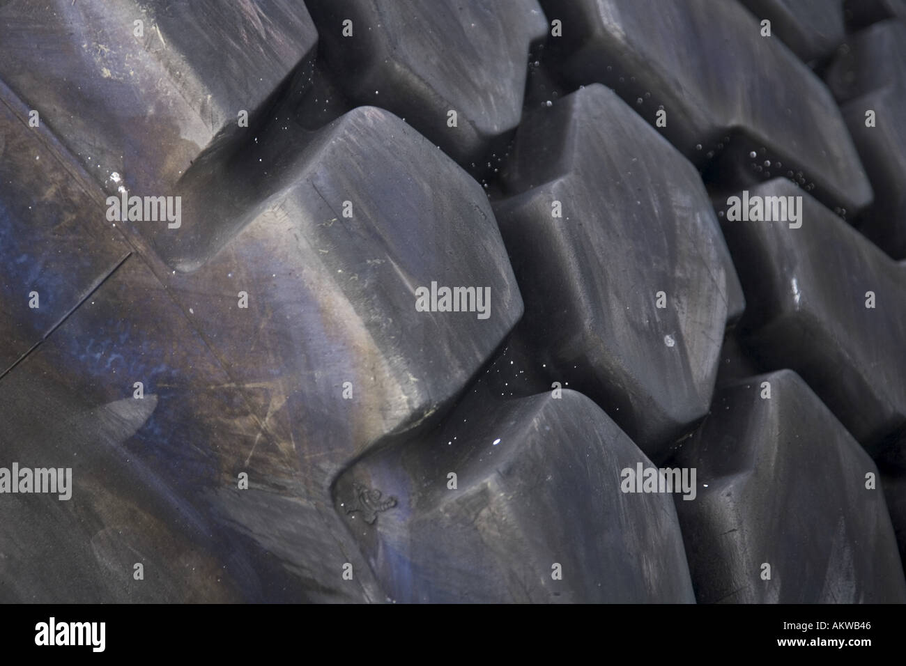 Notched horizontal line hi-res stock photography and images - Alamy