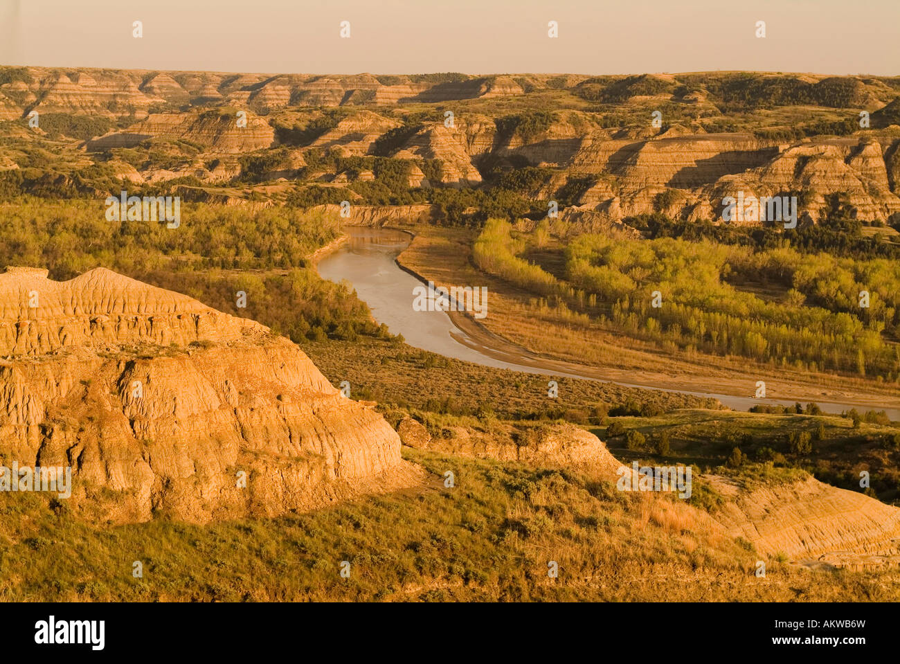 Little Missouri River and badlands in the North Unit of Theodore Roosevelt National Park North Dakota Stock Photo