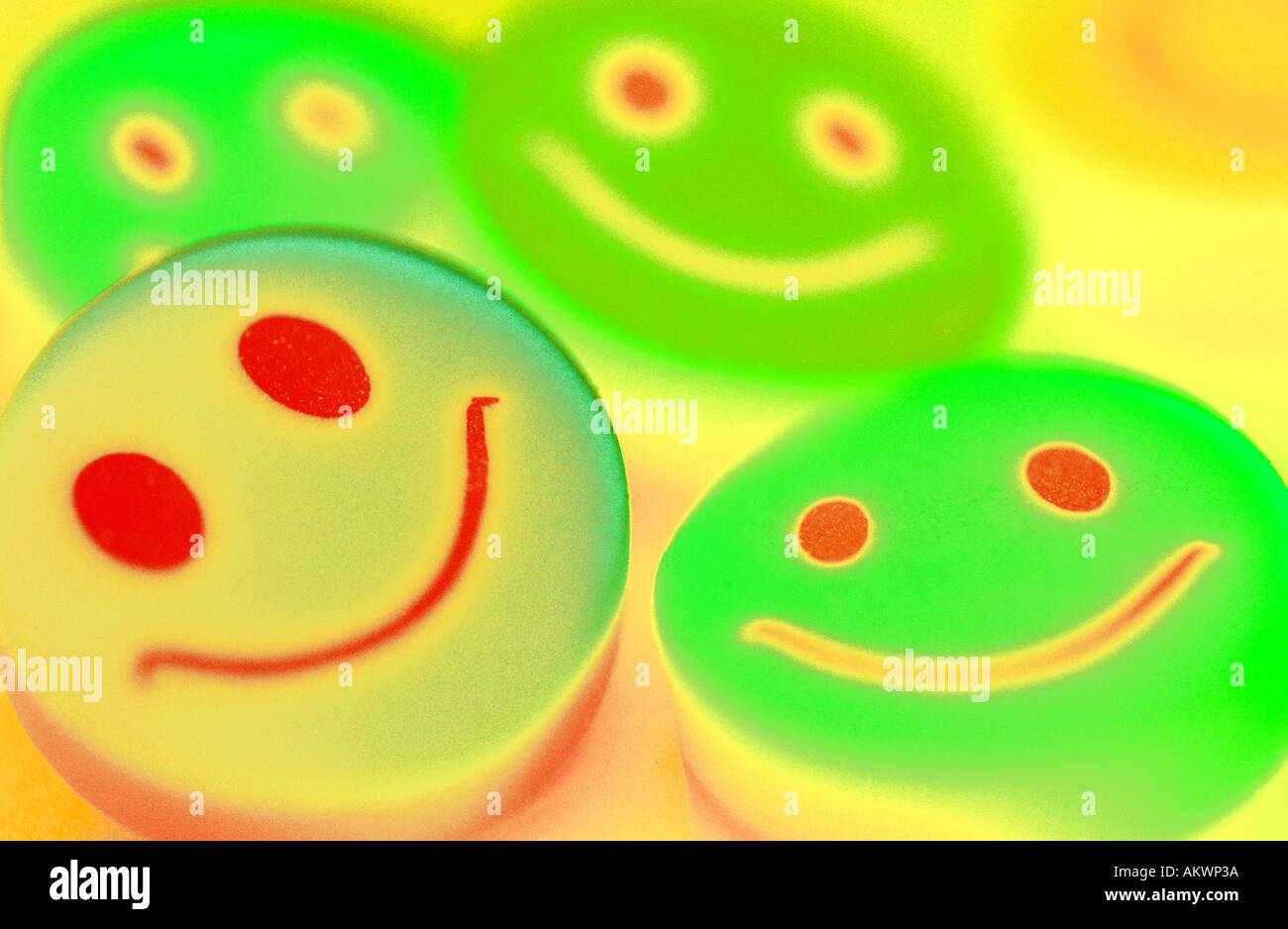 Happy smile face hi-res stock photography and images - Alamy