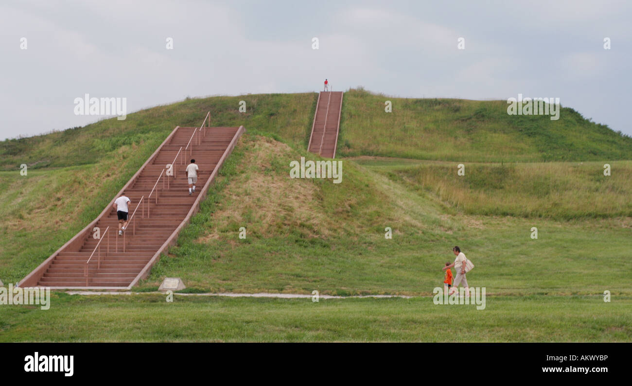 100 foot Monks Mound Cahokia Mounds State Historic Site Stock Photo