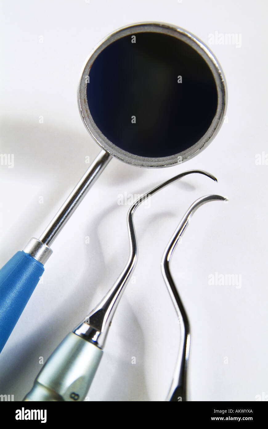 Set of instruments of a dentist Stock Photo Alamy