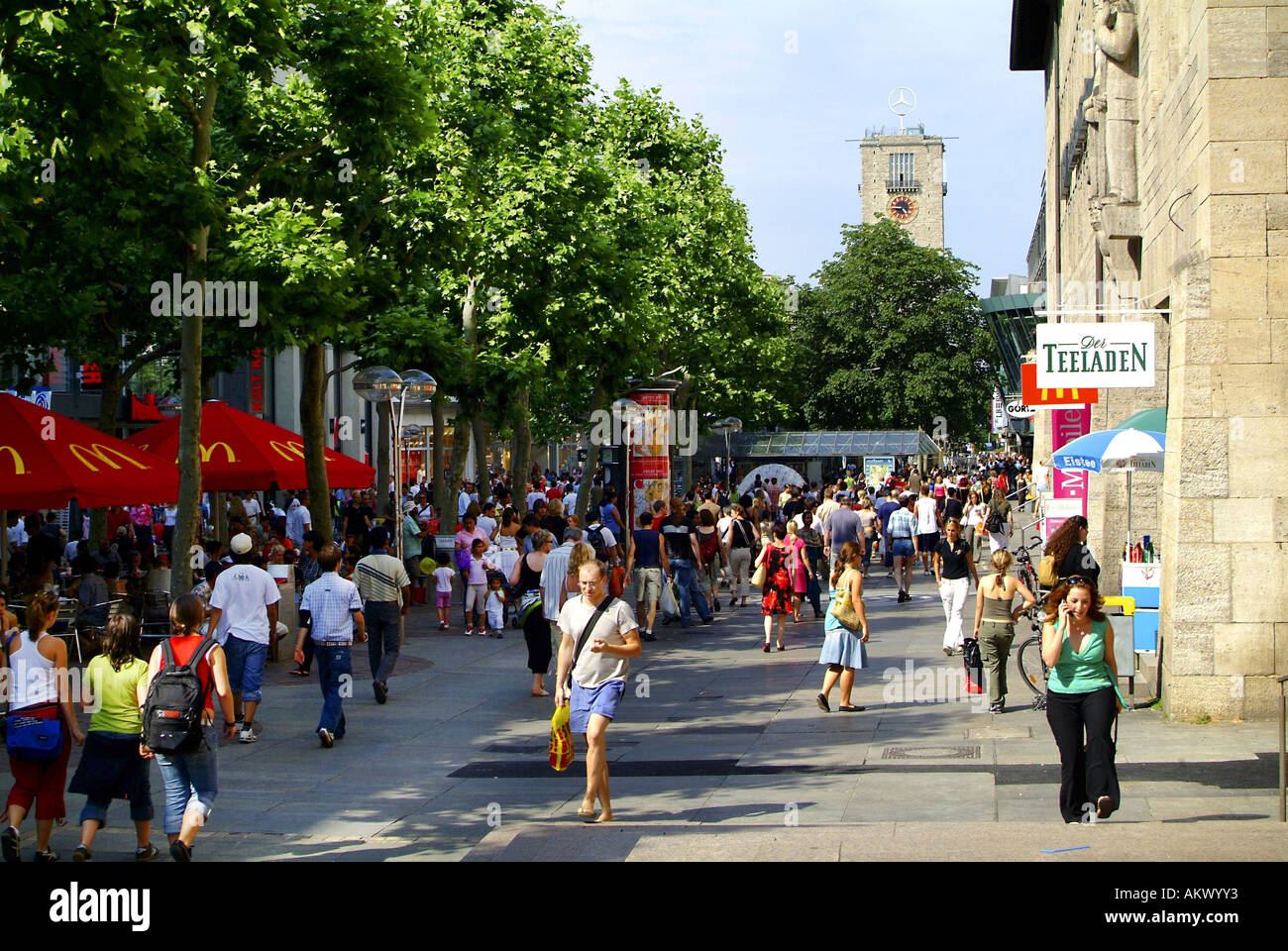 Stuttgart/Baden-Wuerttemberg, GER, Germany: The Koenigstrasse in town ...