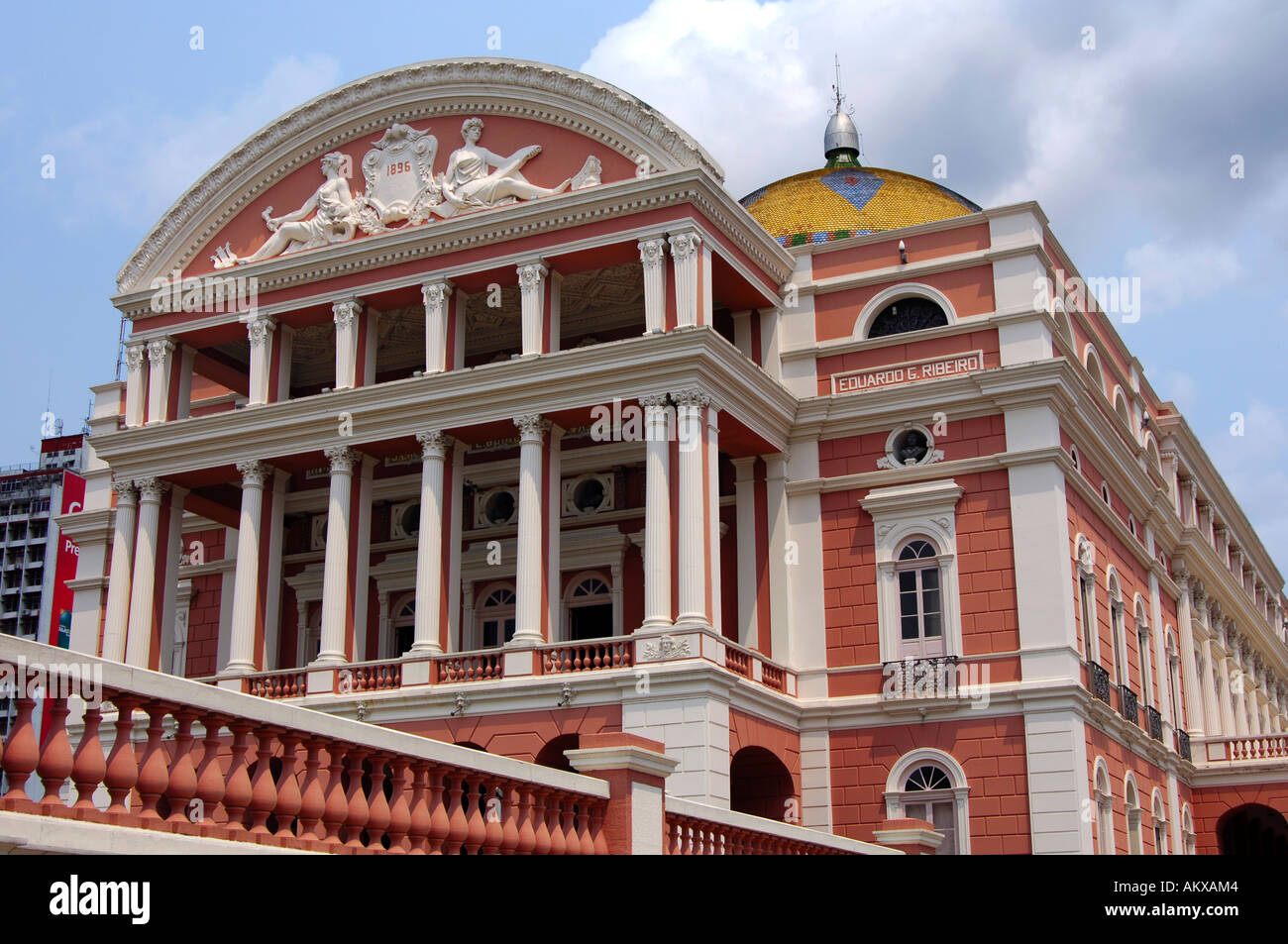 Teatro Amazonas opera house, Manaus, Brazil Stock Photo - Alamy