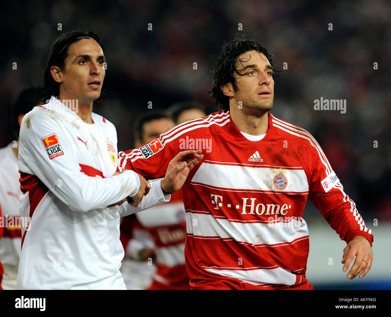 Fernando MEIRA VfB Stuttgart (left) vs. Luca TONI FC Bayern Muenchen (right) Stock Photo