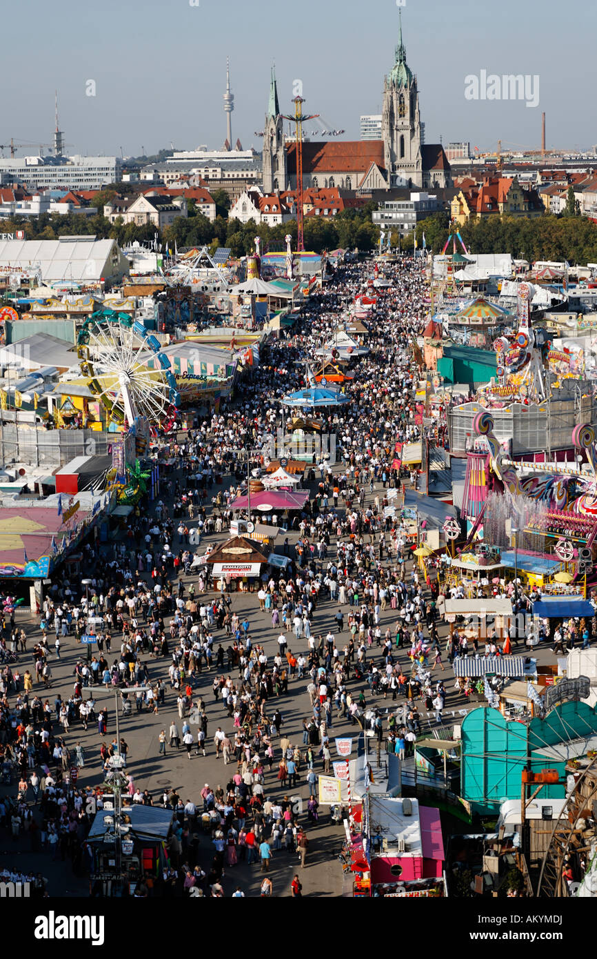 thousands-of-people-are-walking-over-the-theresienwiese-on-the-munich