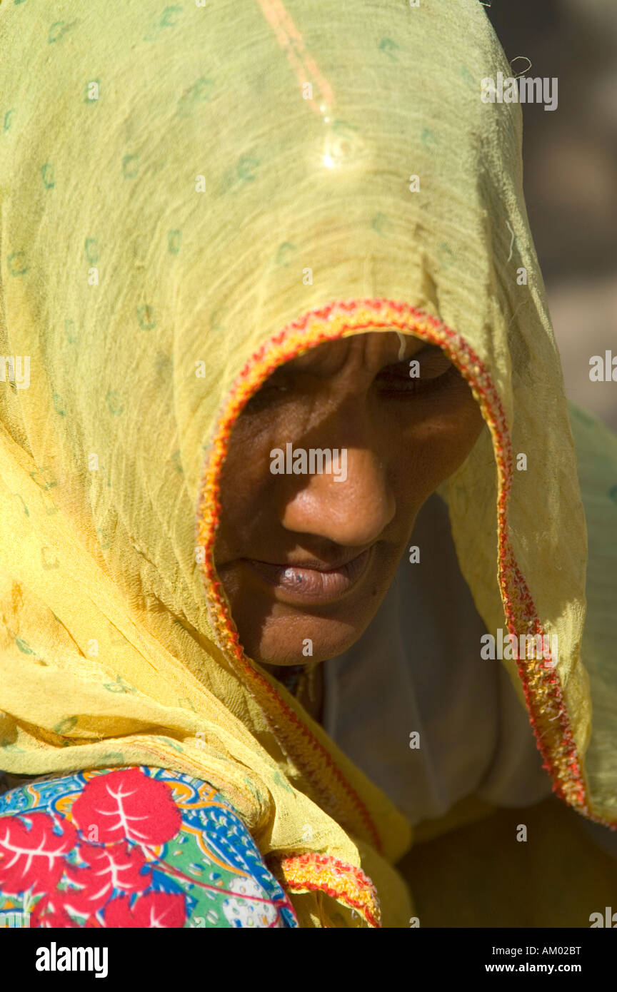 A typical Rajasthani woman in Nimaj, Rajasthan, India. - Stock Image