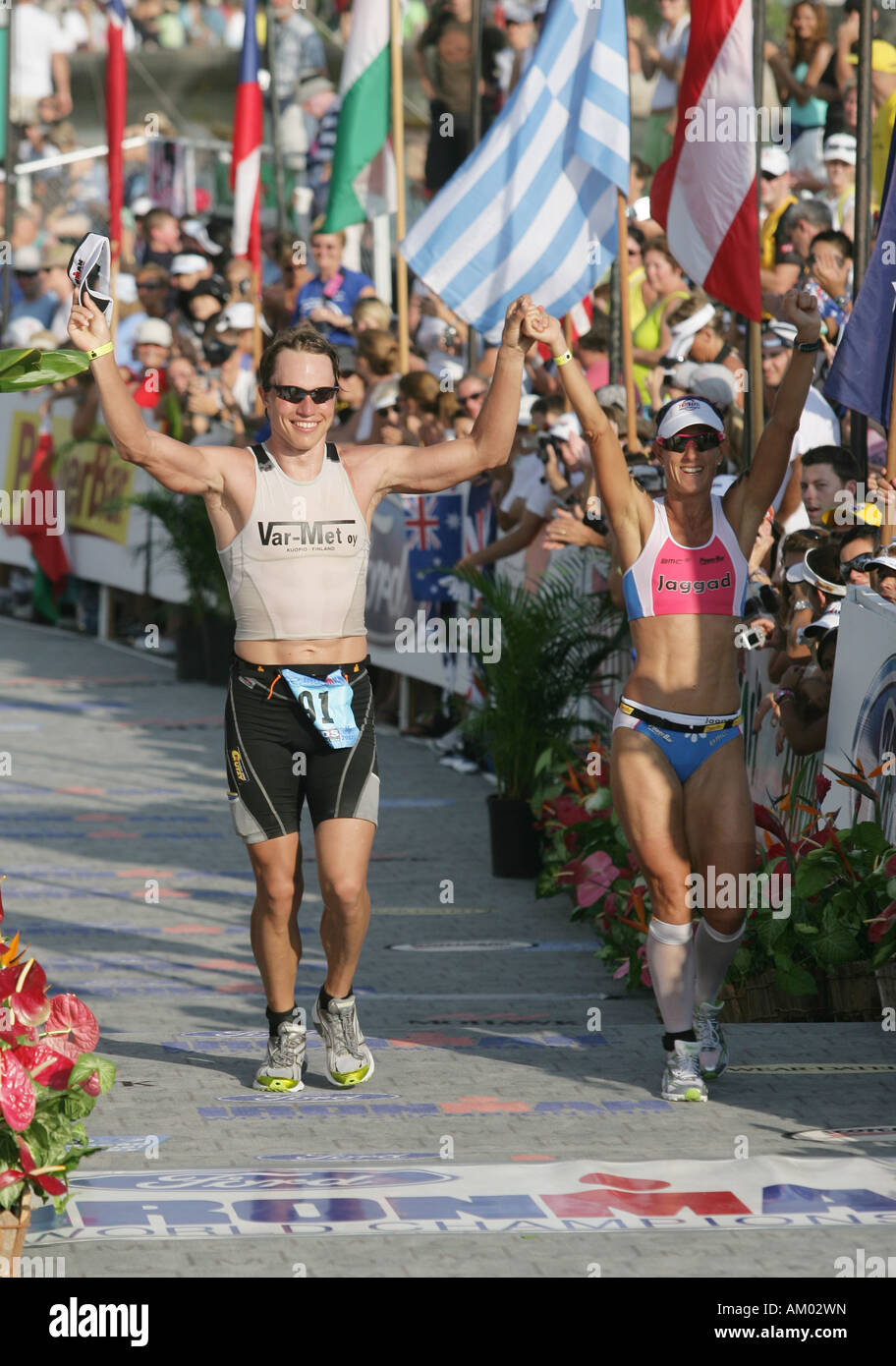 Triathlets Teemu Lemmettyla (FIN) und Bellinda Granger (AUS) during the Ironman World Championship in Kailua-Kona Hawaii USA Stock Photo