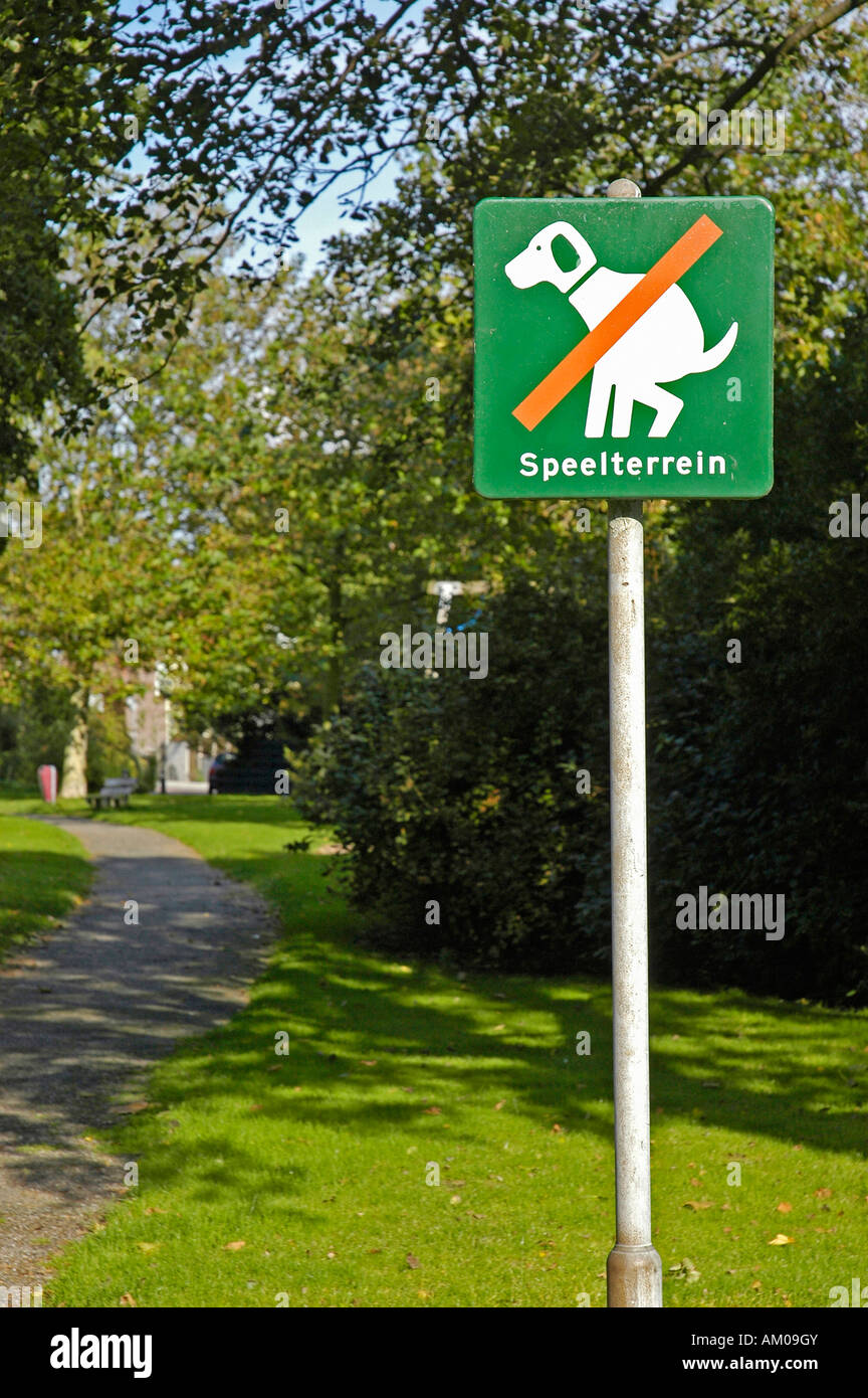Sign, no dog feces, Vlissingen, Zeeland, Holland, the Netherland Stock Photo