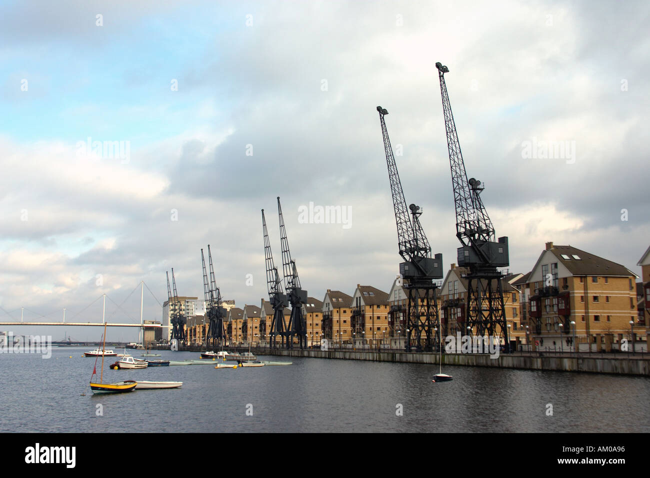 Royal albert dock london hi-res stock photography and images - Alamy