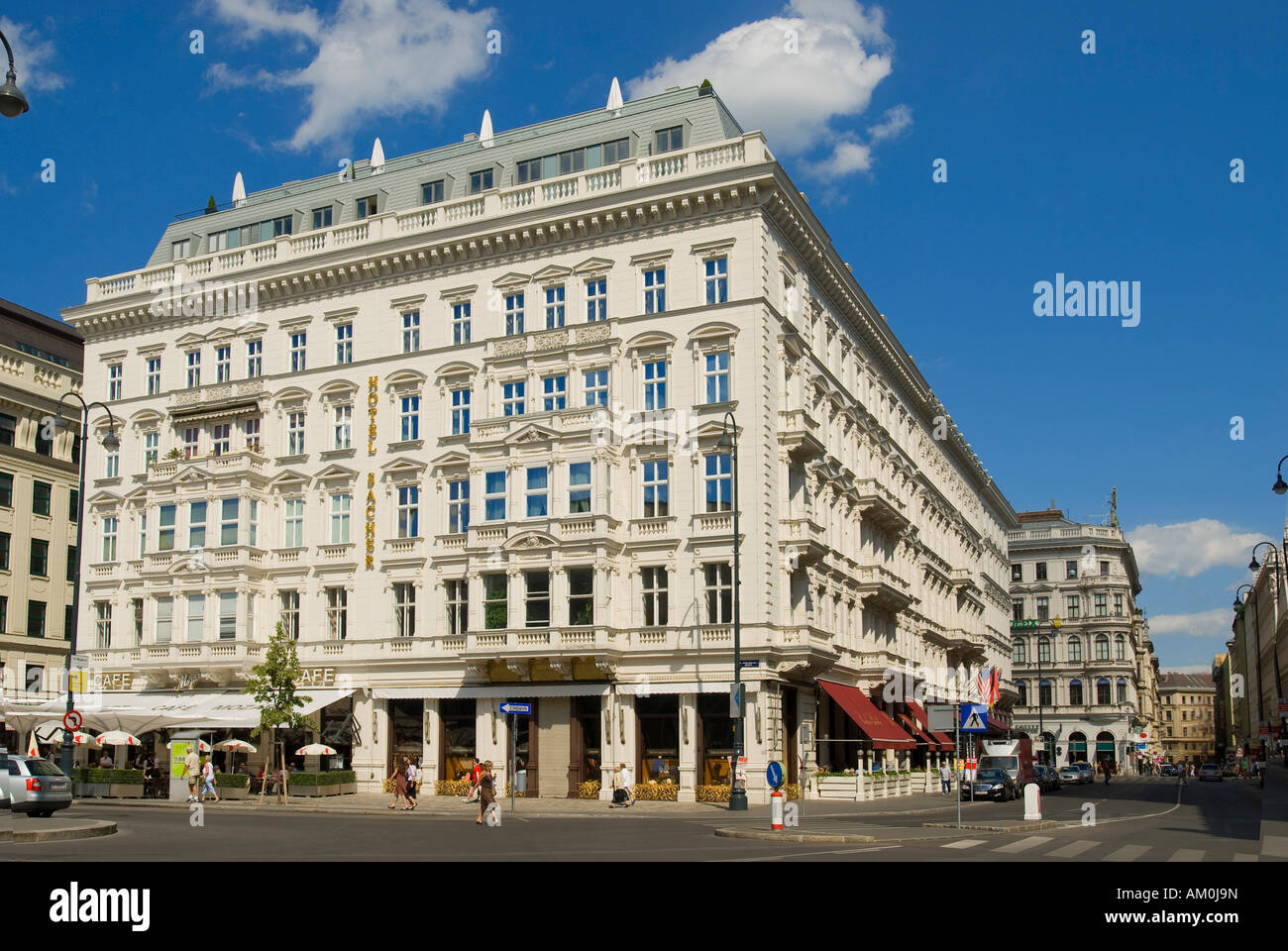 Cafe Mozart Hotel Sacher Vienna Austria Stock Photo Alamy