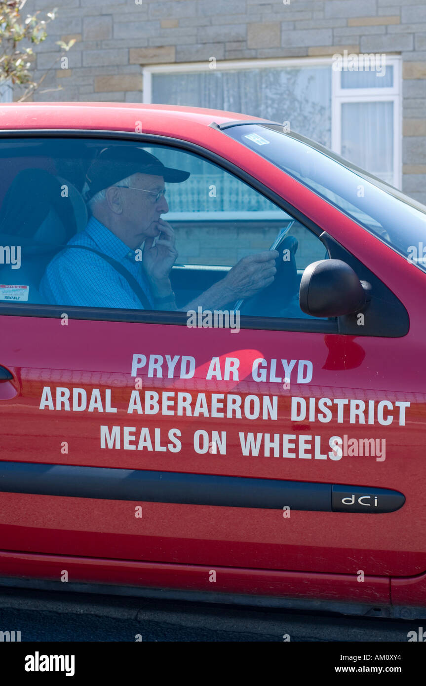 Meals on wheels hires stock photography and images Alamy