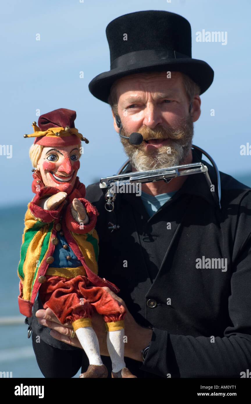 Professor Rod Burnett at 6th annual aberystwyth punch and judy festival august bank holiday weekend UK Stock Photo