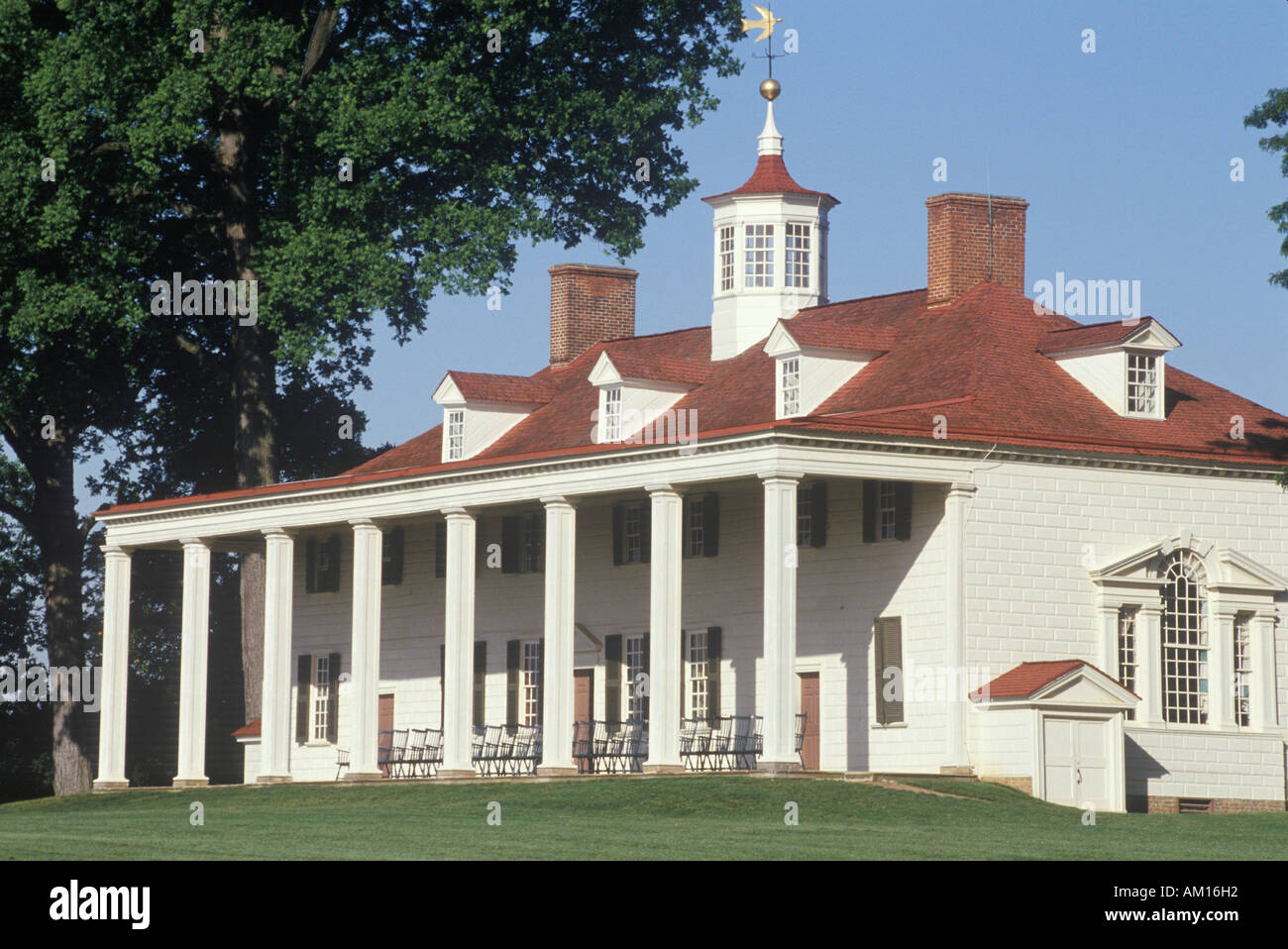 Exterior of Mt Vernon Virginia home of George Washington Stock Photo