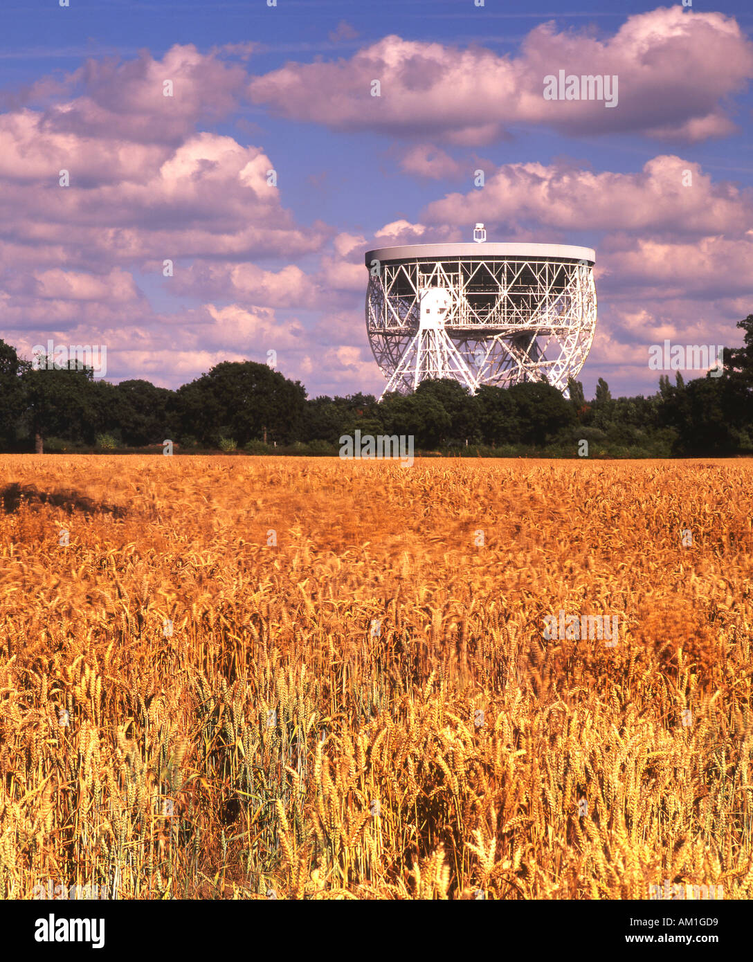 Jodrell Bank Radio Telescope Near Goostrey Cheshire England UK Stock Photo
