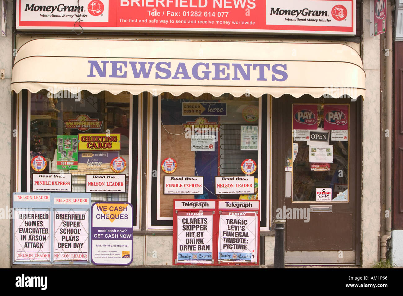 a traditional newsagents shop in brierfield Lancashire Stock Photo