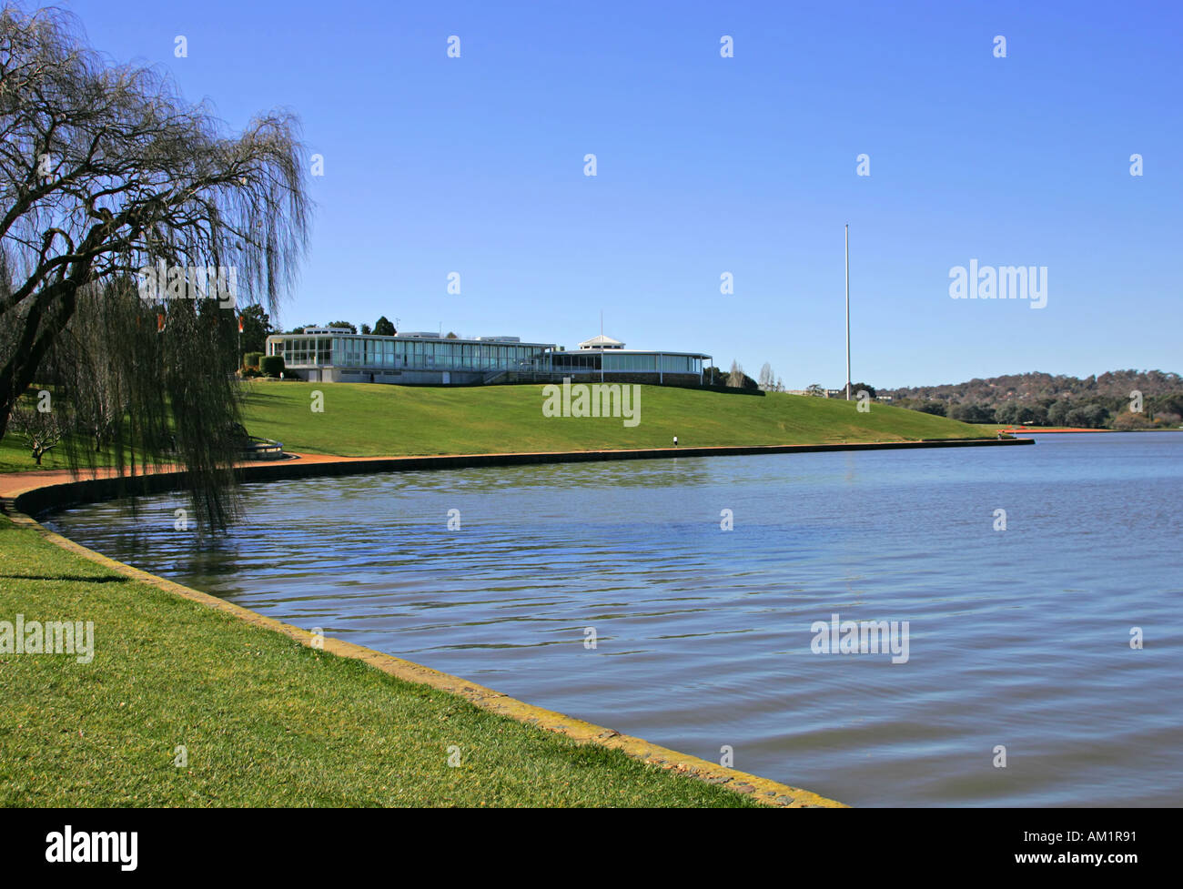 Lake Burley Griffin Stock Photo Alamy