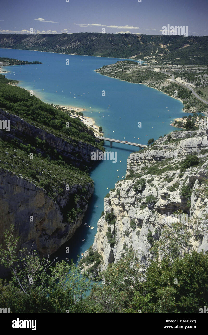Geography Travel France Provence Grand Canyon With Lac De St geography-travel-france-provence-grand-canyon-with-lac-de-st
